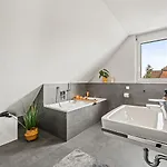 Seezeit Maisonette In Direkter Seenaehe شقة