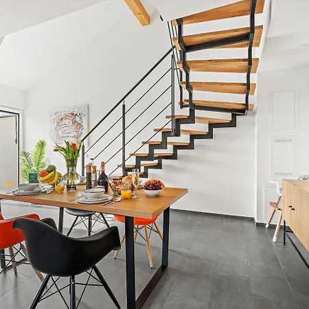 Seezeit Maisonette In Direkter Seenaehe *