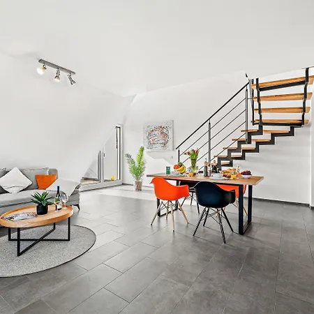 Seezeit Maisonette In Direkter Seenaehe