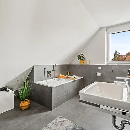 Seezeit Maisonette In Direkter Seenaehe Apartmán